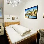 Hotel Hockner Plaza 4*