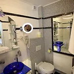 Hockner Plaza 4*