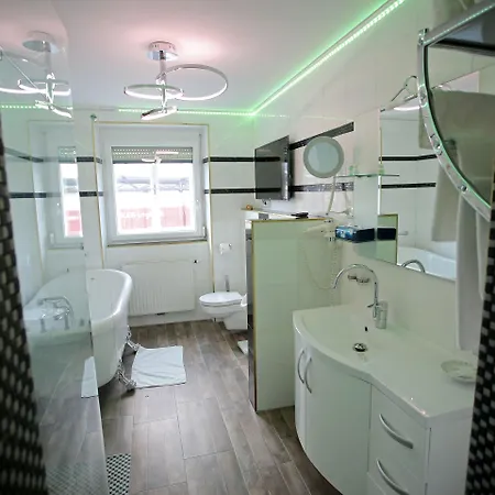 Hoeckner Plaza 호텔