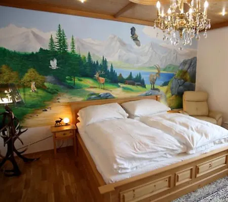 Hoeckner Plaza 4*