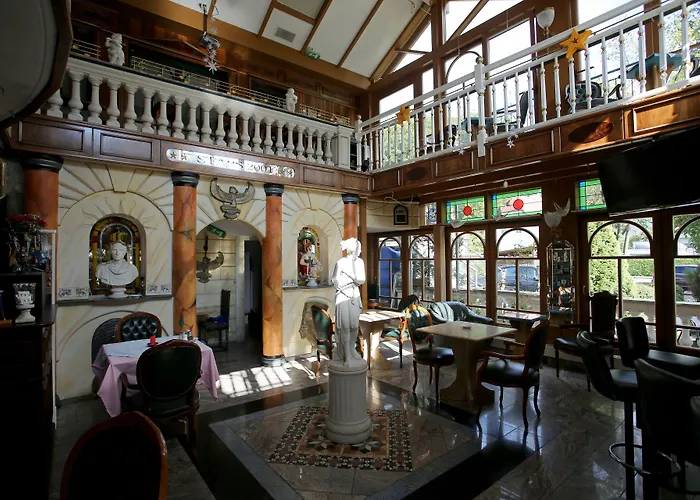 Hotel Hoeckner Plaza 4*