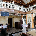 Hoeckner Plaza Ξενοδοχείο