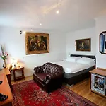 Ξενοδοχείο Hoeckner Plaza Attnang-Puchheim