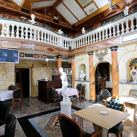 Hotel Hoeckner Plaza