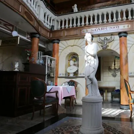 Hotel Hoeckner Plaza 4*