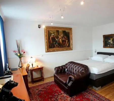 Szálloda Hoeckner Plaza 4*