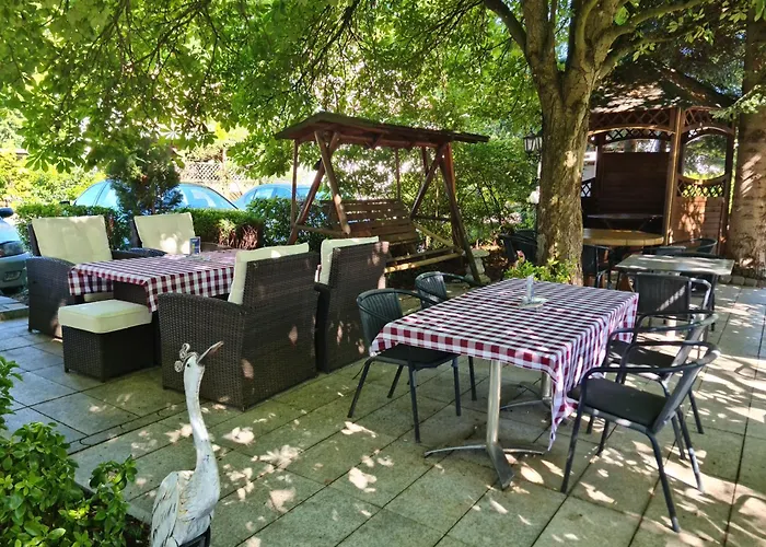 Hoeckner Plaza Ξενοδοχείο