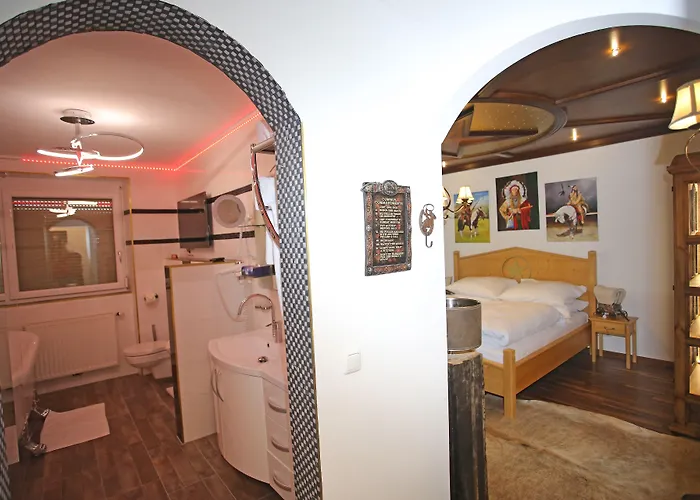 Ξενοδοχείο Hoeckner Plaza 4*